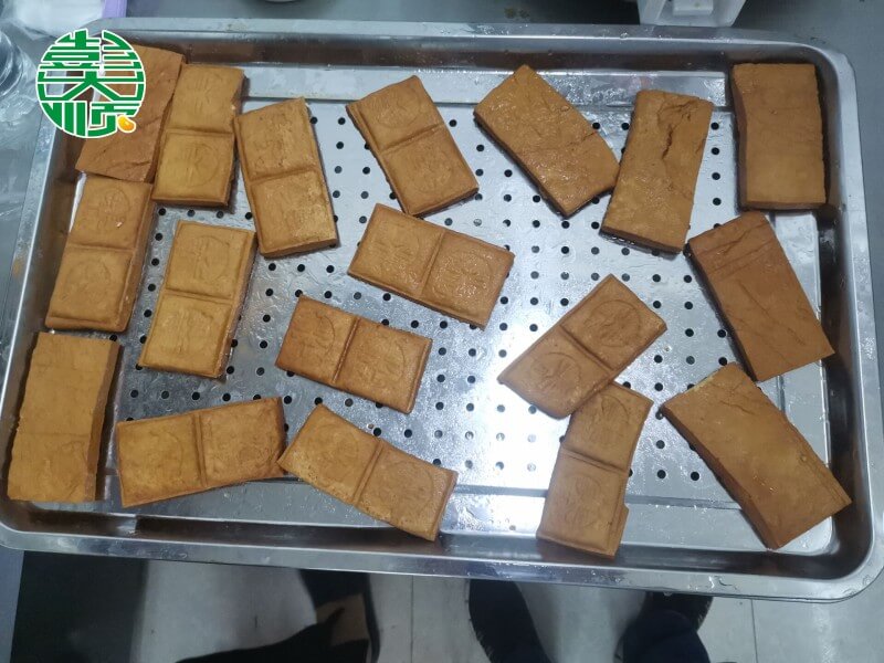 蔡老板做的鹵豆腐幹